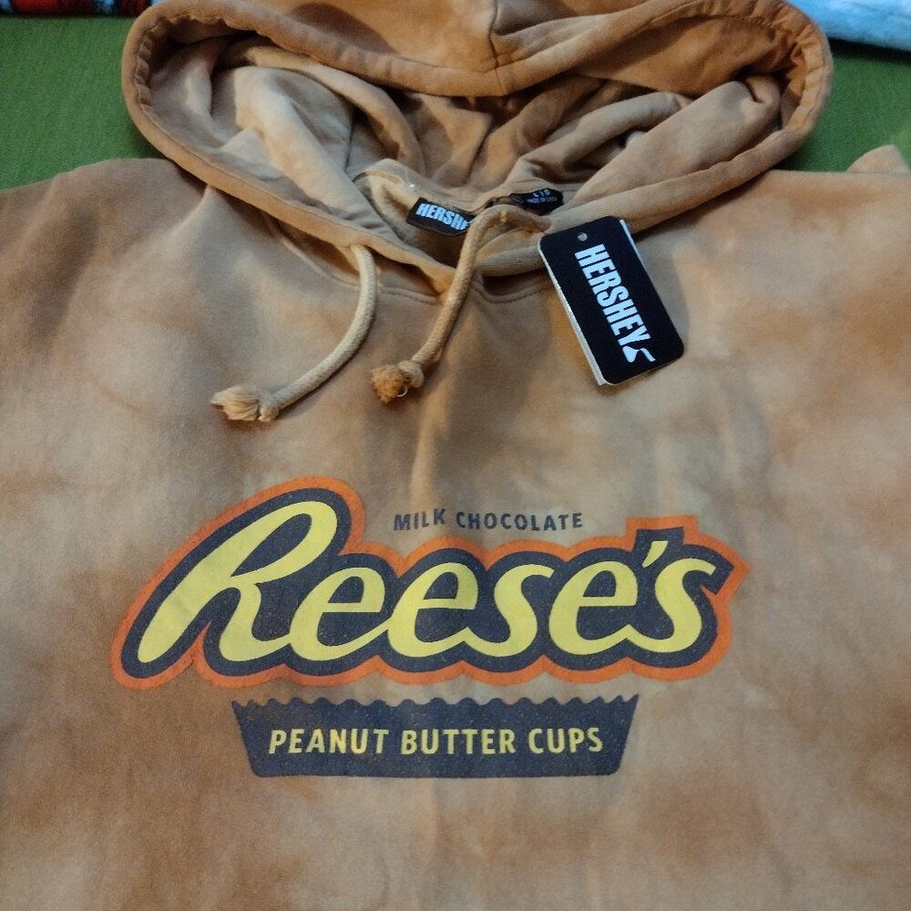 Hershey's Reese's Sweatshirt (Tie dye Brown /Orange color) Brand New with Tags